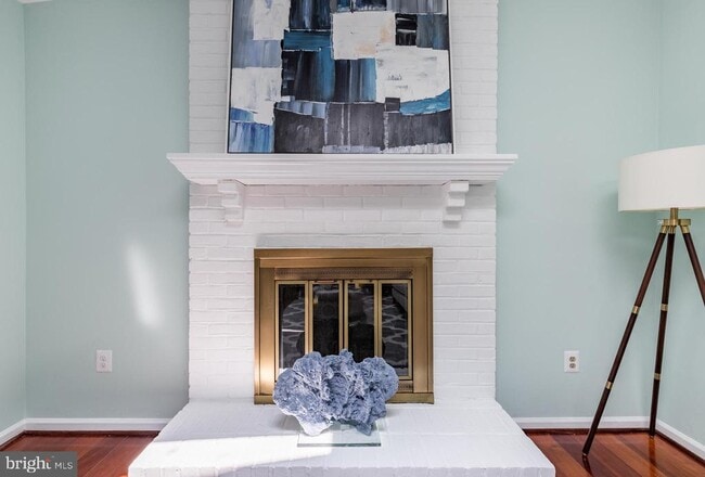 Building Photo - 9815 Wintercress Ct