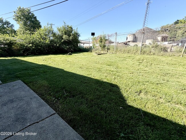 Building Photo - 1229 Cedarview Dr