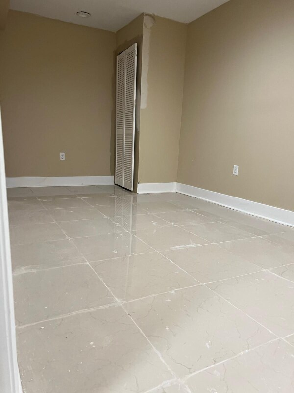 Building Photo - 501 Sulphur Spring Rd