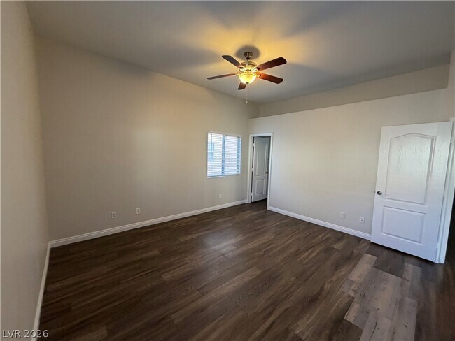 Building Photo - 4024 W Delhi Ave