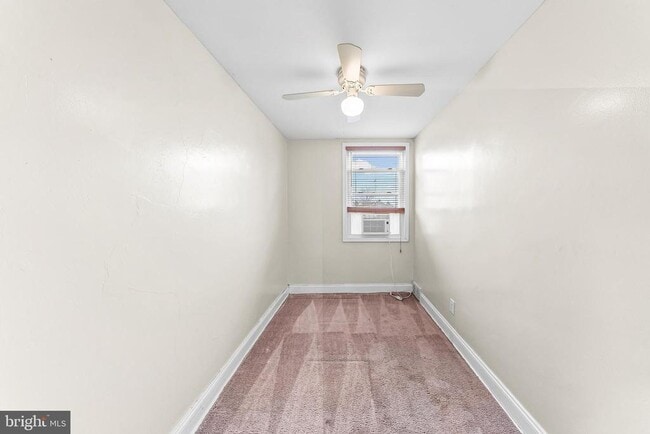 Building Photo - 129 Alverstone Rd