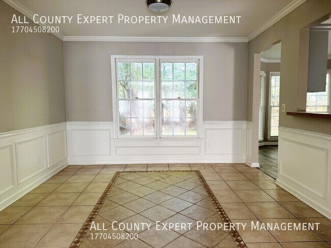 Building Photo - 1565 Ox Bridge Ct NW