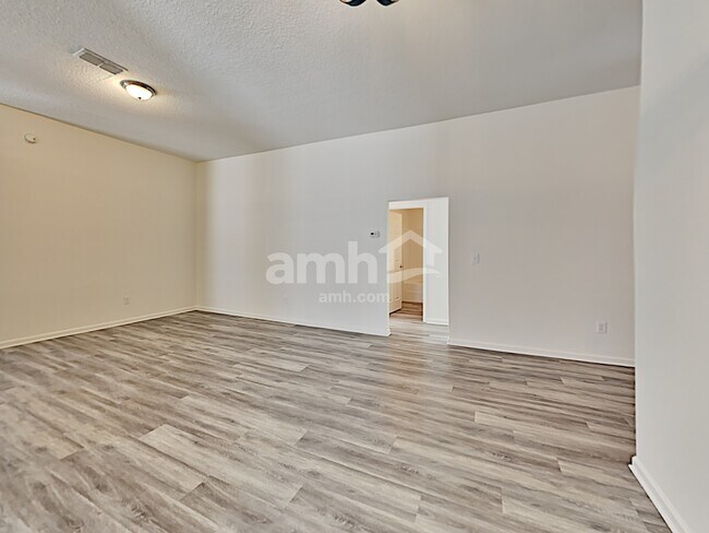 Building Photo - 11413 Riverstone Way
