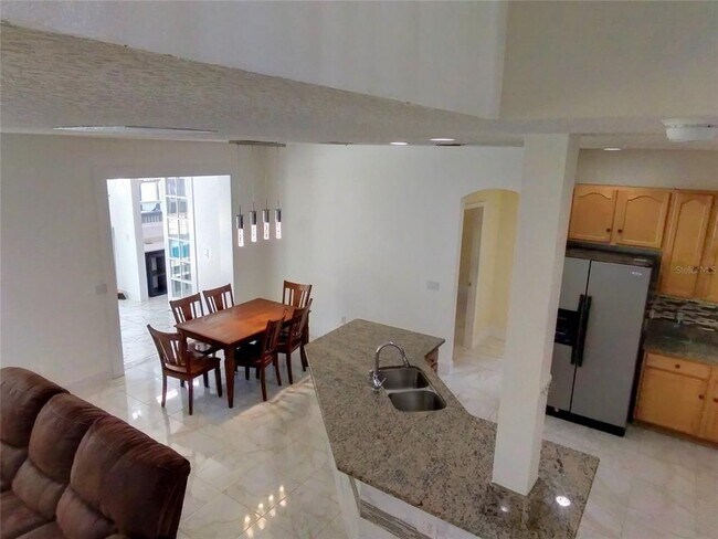 Building Photo - 871 Blairmont Ln