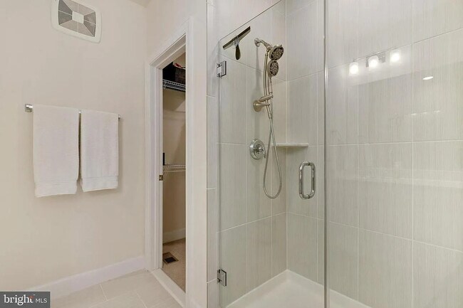 Building Photo - 10342 Ratcliffe Trl