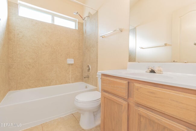 Building Photo - 3712 Prairie Rose St