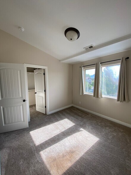 Building Photo - 1240 S 780 W