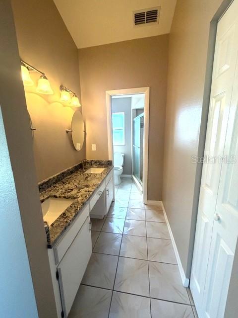 Building Photo - 1326 Peachfield Dr