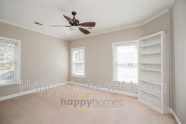 Building Photo - 1115 Thrower St