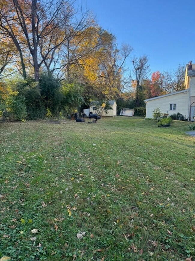 Building Photo - 4835 Indian Ln