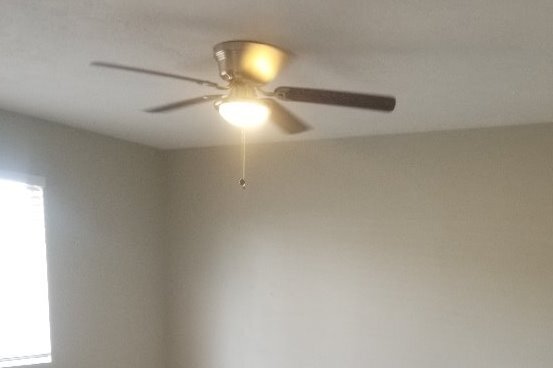 large master bedroom with new ceiling fan - 16778 N Bob White Dr