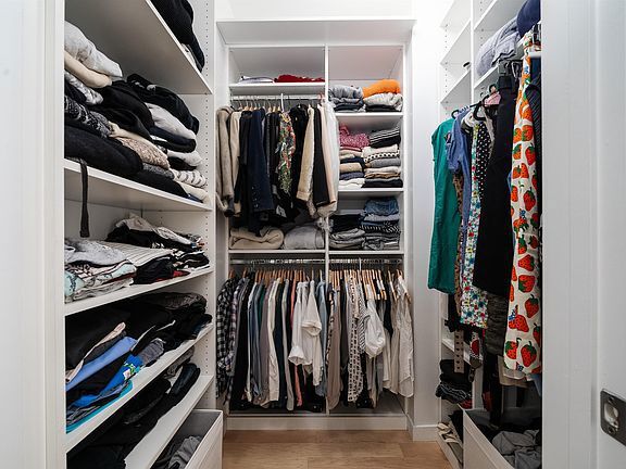 Building Photo - 443 2nd St