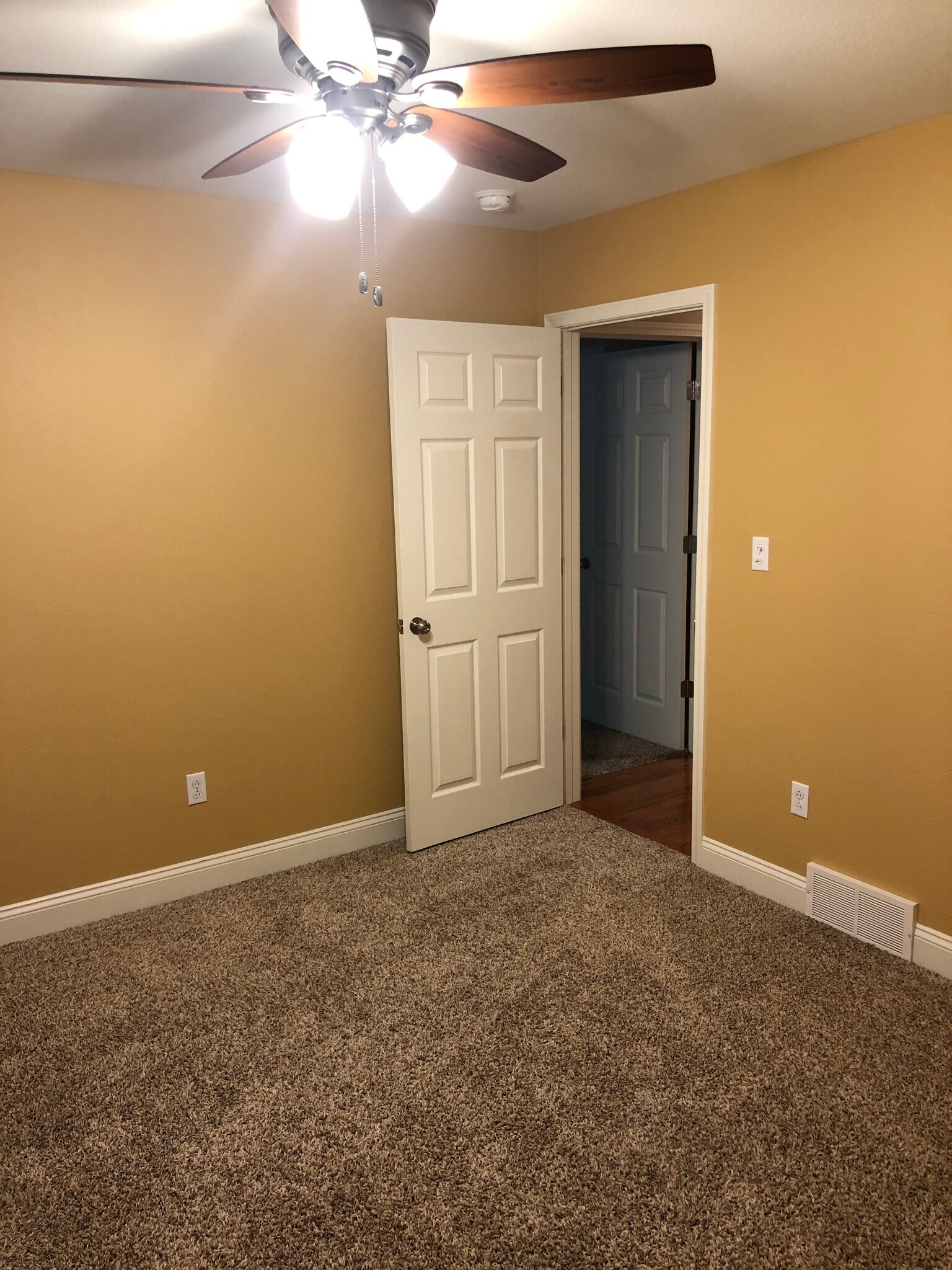 Building Photo - 3021 Patriot Dr