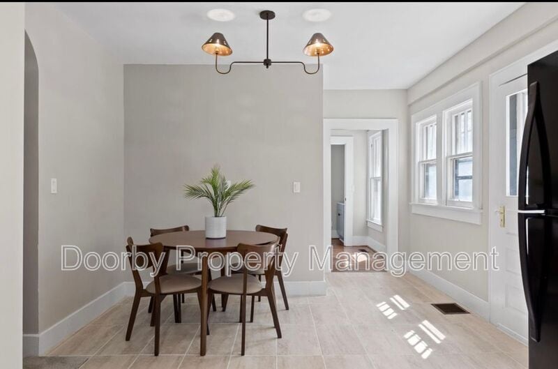 Building Photo - 1411 Marlboro Ave