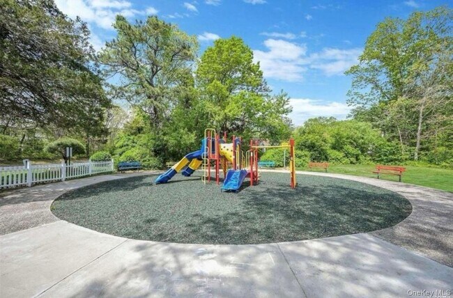 Building Photo - 598 Blue Ridge Dr