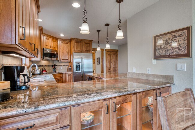 Building Photo - Breck 3-bedroom home with views! Year leas...