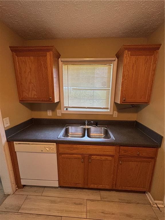 Building Photo - 1221 Oak Knoll Ct