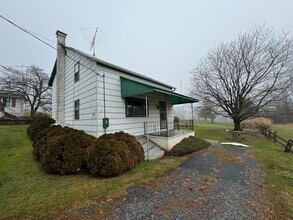 Building Photo - 4703 Fake Rd