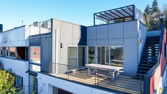 Building Photo - Stunning Air Conditioned Alki Condo Overlooking Majestic Puget Sound!