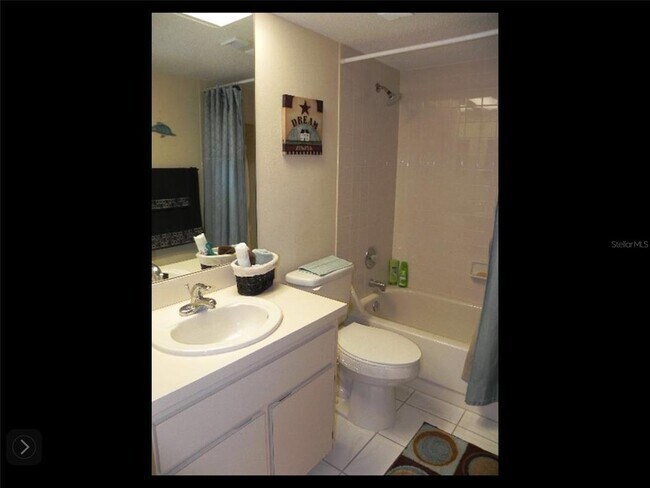 Building Photo - 3827 Sailmaker Ln