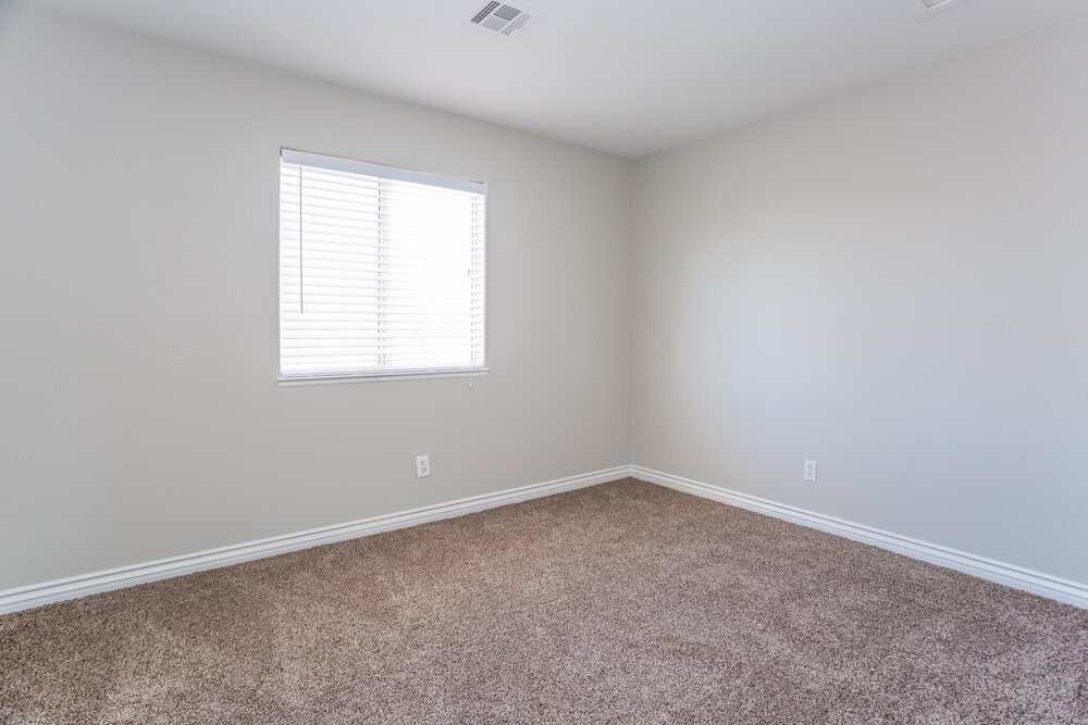 Building Photo - 7533 Hickory Hills Dr