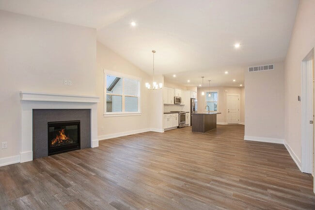 Building Photo - 4166 Del Mar Dr SW