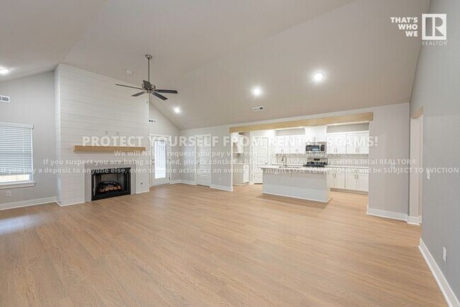 Building Photo - 4248 Cactus Pl