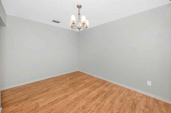 Building Photo - 4340 37th St S