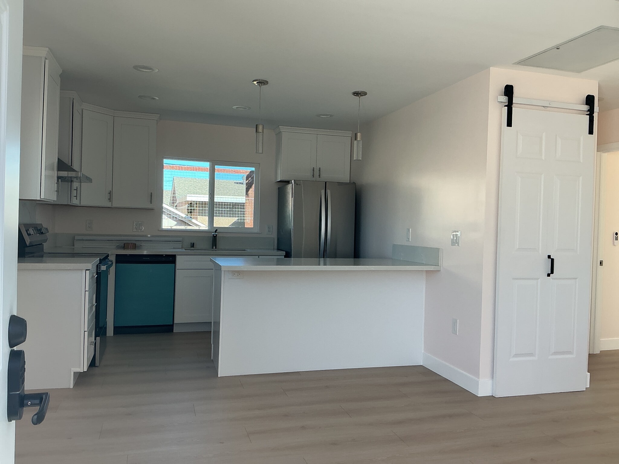 Building Photo - 5109 Dubois Dr