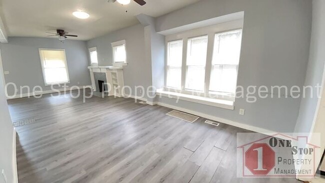 Building Photo - Charming 3-bedroom, 2-bath home in Kansas ...