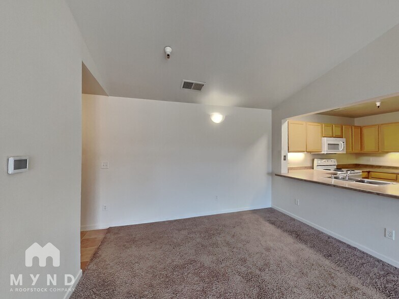 Building Photo - 200 Talus Way