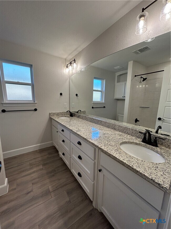 Building Photo - 2635 Belle Hubbard Trl