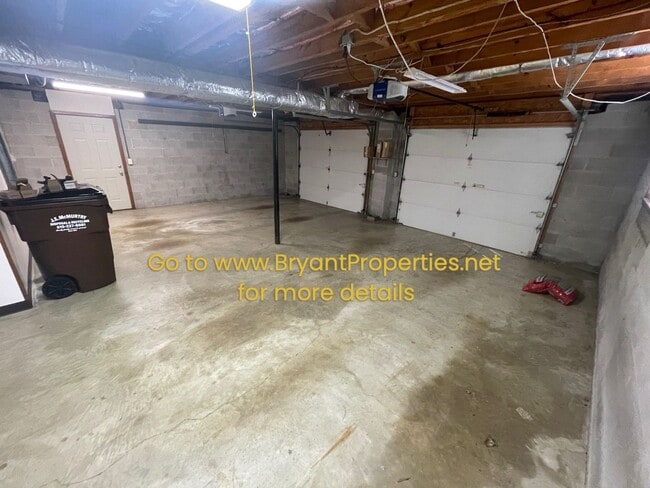 Building Photo - 1250 Dalemere Dr