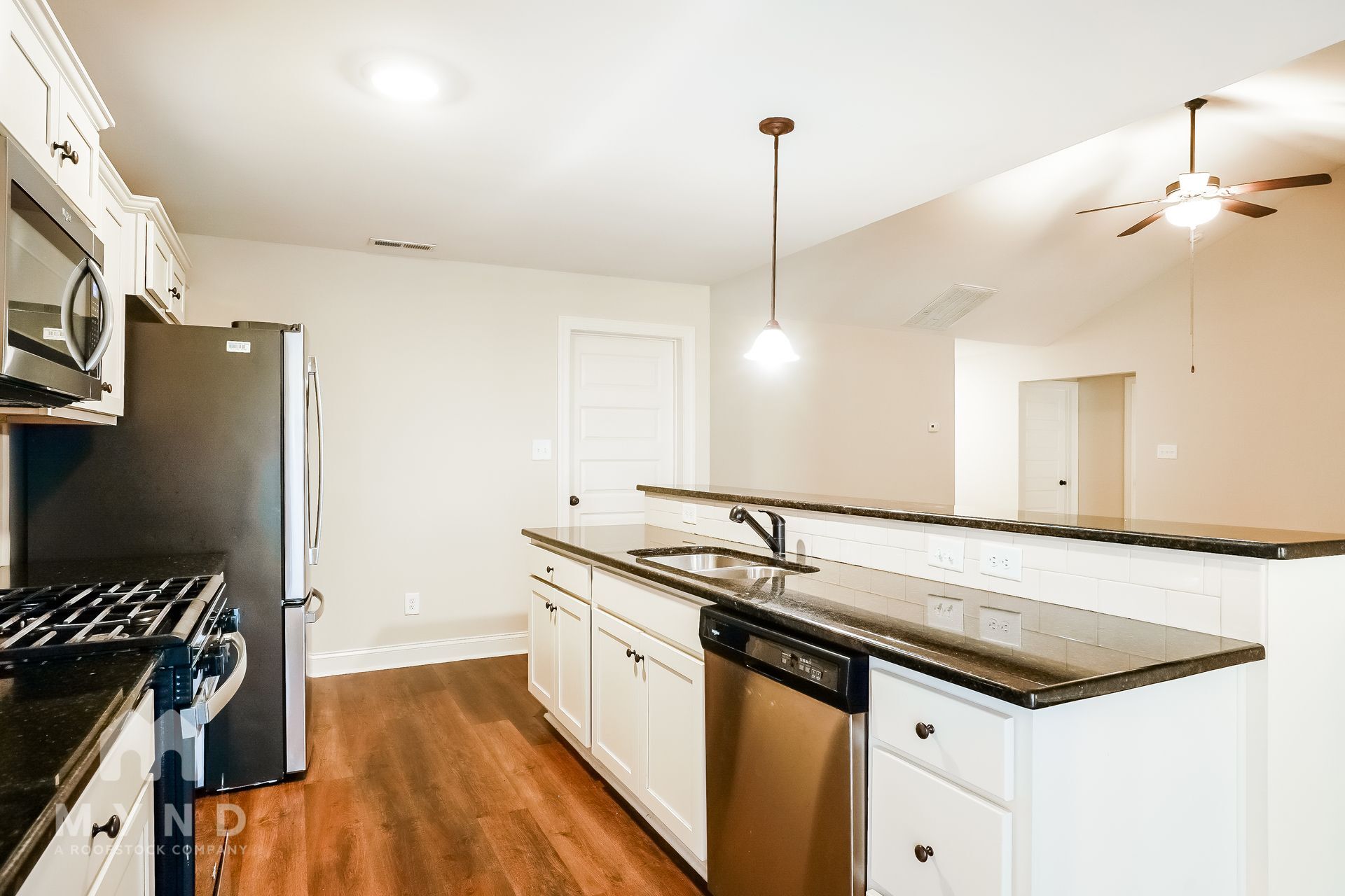Building Photo - 991 Airedale Trail
