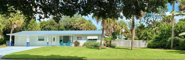 Building Photo - 3483 NE Indian Ct