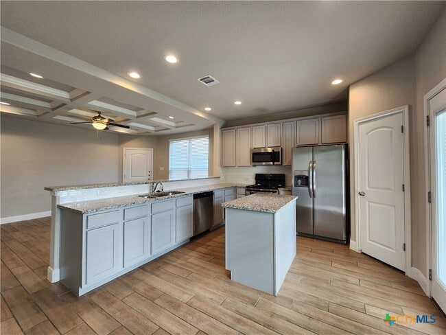 Building Photo - 2019 Rueben Rd