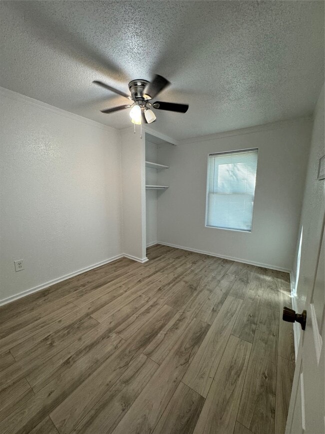 Building Photo - 1747 5th St