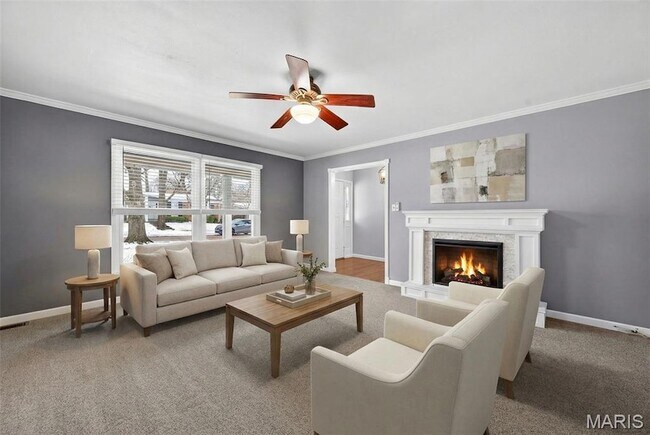 Building Photo - 1203 Dorne Dr