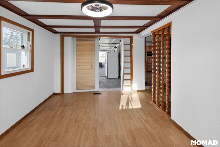 Building Photo - 1550 Moellering Dr