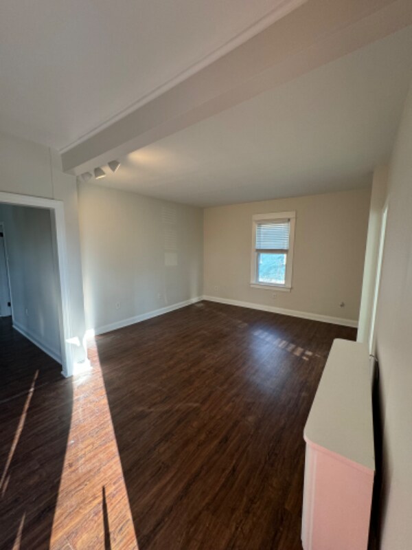 Building Photo - 115 S White Horse Pike