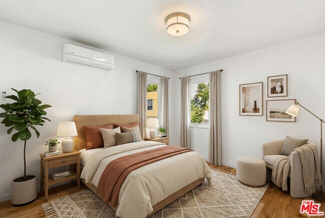 Building Photo - 838 Hilldale Ave