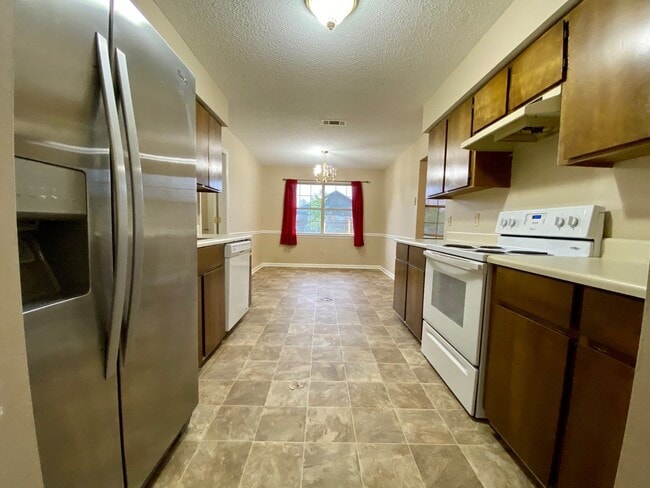 Building Photo - COMING JULY 2026! (Pet Friendly)
