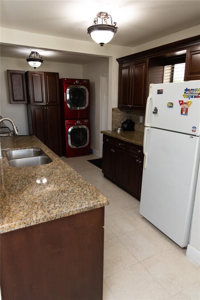 Building Photo - 14280 SW 285th St