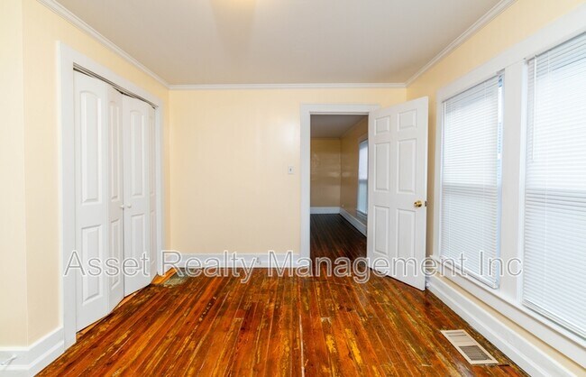 Building Photo - 1443 N 4th Ave