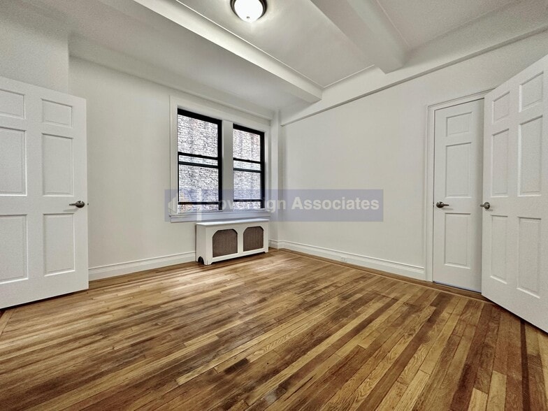 Building Photo - 308 W 104th St