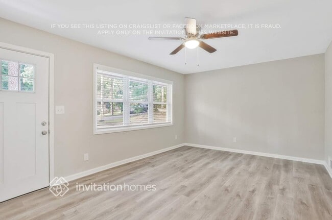 Building Photo - 2805 Cherry Laurel Ln SW