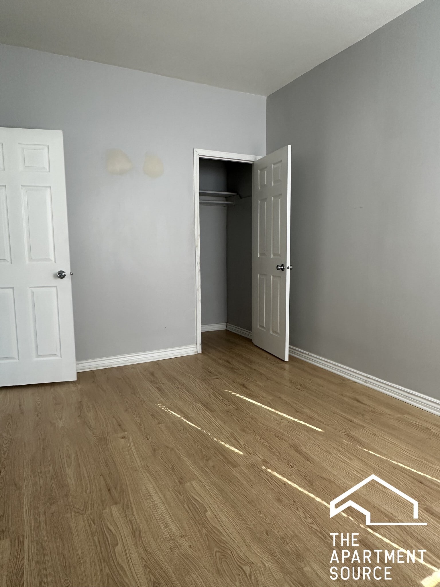 Building Photo - 4033 W Crystal St