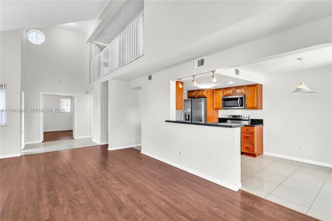 Building Photo - 801 NW 91st Terrace