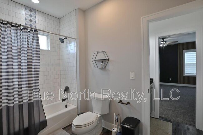 Building Photo - 2246 Koester Trce