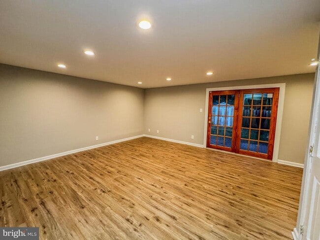Building Photo - 117 Villa Knoll Ct